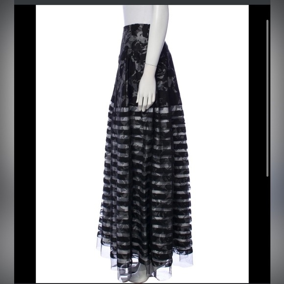 Sachin and Babi Noir Mesh Lace Overlay Maxi Skirt Black Floral Striped Size 6 - Picture 16 of 16